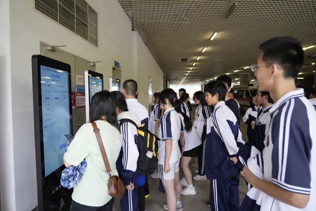 如何从篮球表演赛中学到实用的防守技巧_2